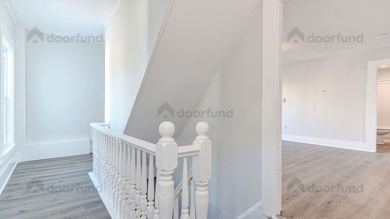 11 Pleasant St #7 - Photo 7 of 29