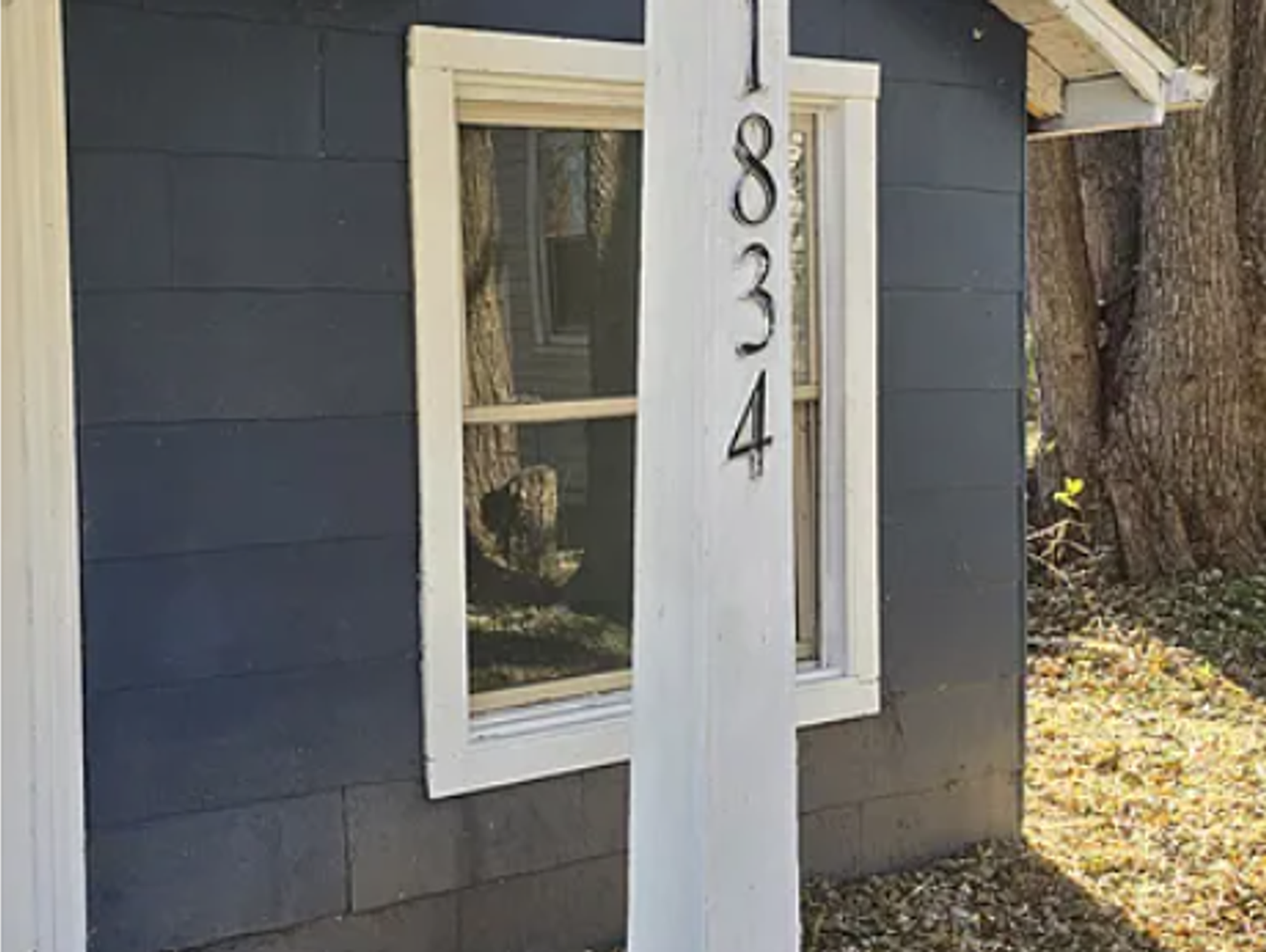 1834 E Monroe St - Photo 2 of 16