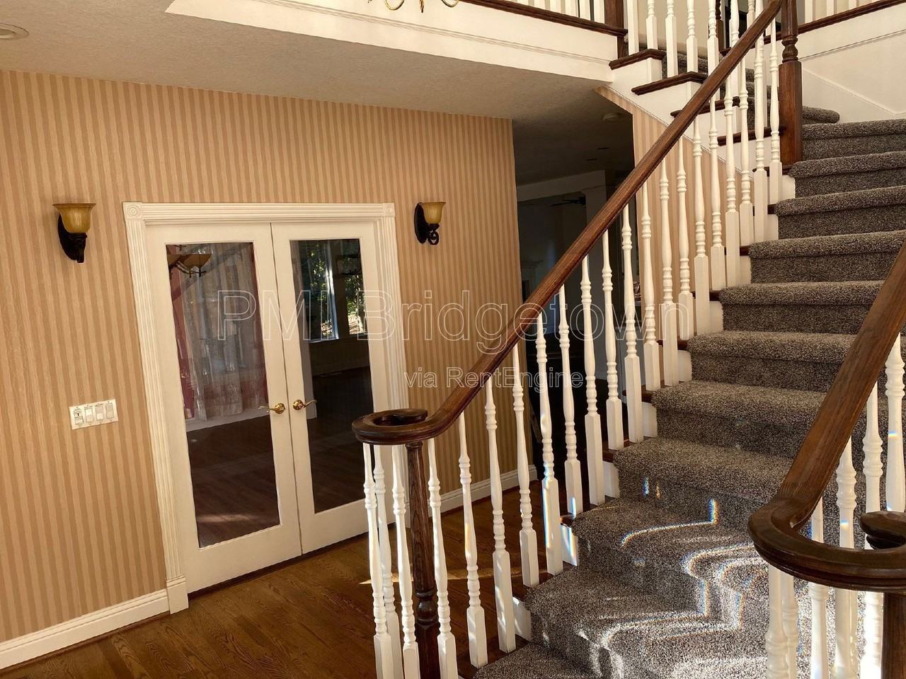 12805 Se Spring Mountain Dr - Photo 5 of 31