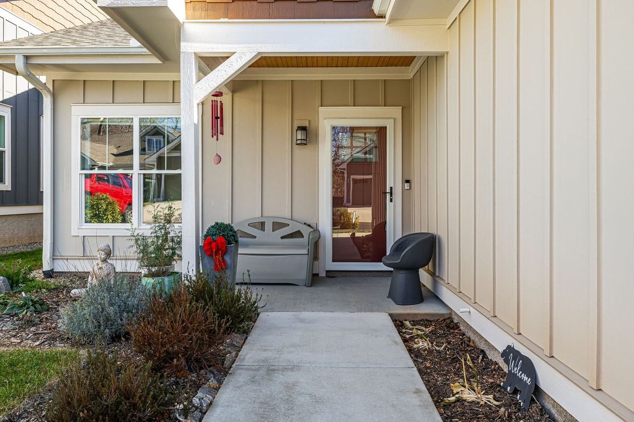 46 Cozy Cottage Way - Photo 2 of 37