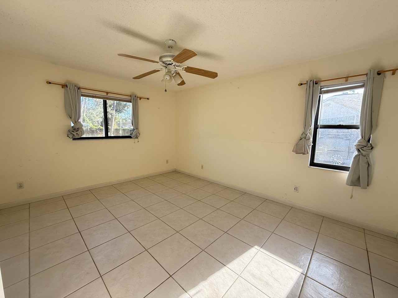 4265 Luawana Dr - Photo 7 of 14