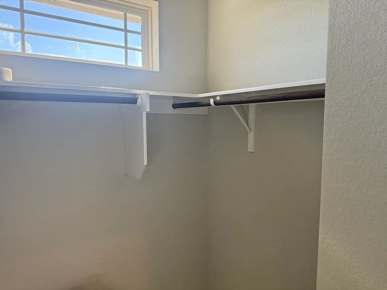 9305 Hamadryas Drive - Photo 5 of 8