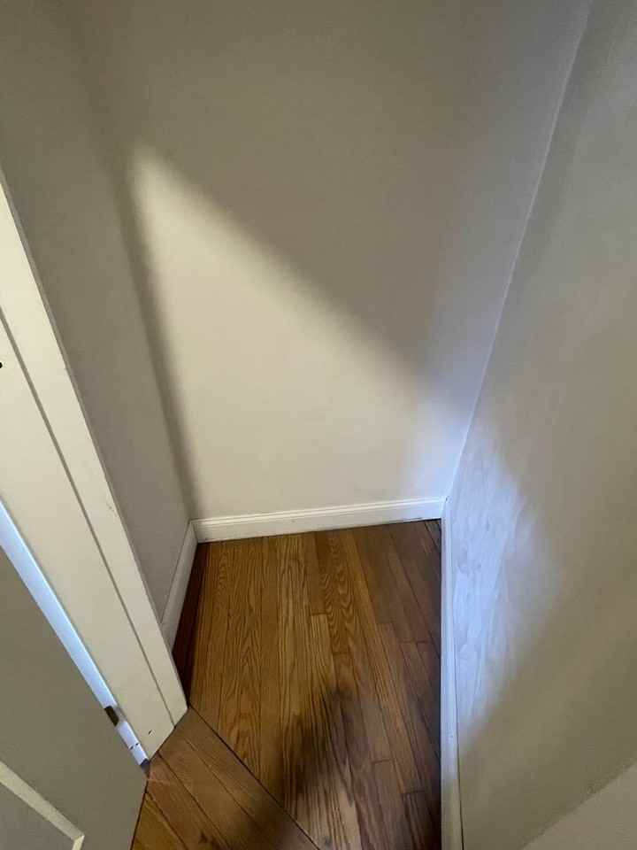 18 Queensberry St - Photo 4 of 4