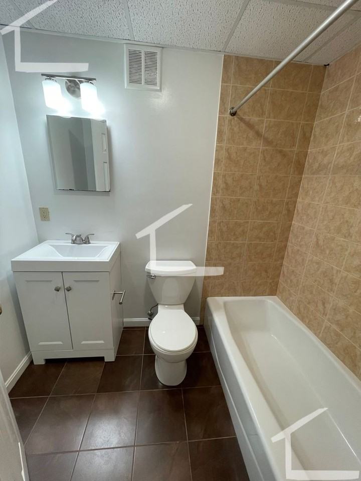 70 Park Drive - Photo 3 of 8