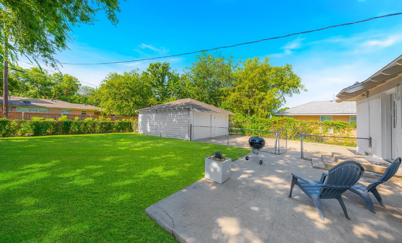 804 Haggard St - Photo 5 of 22