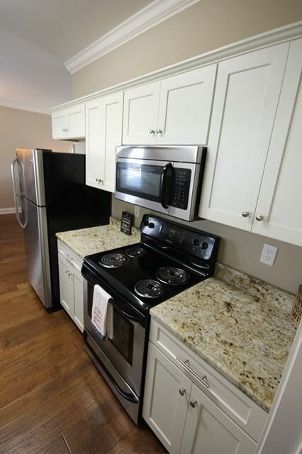 104 Robbins Circle West End Condominiums #1 - Photo 7 of 12