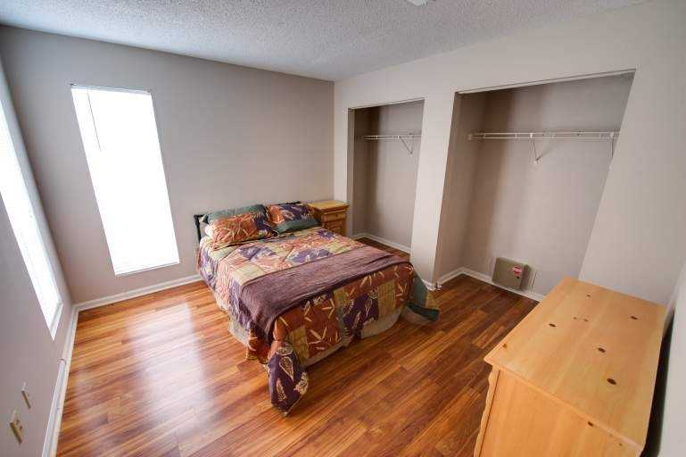 2728 Commonwealth Avenue - Photo 3 of 8