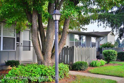 Ivy Court 311 N Jefferson St, 7D - Photo 2 of 3