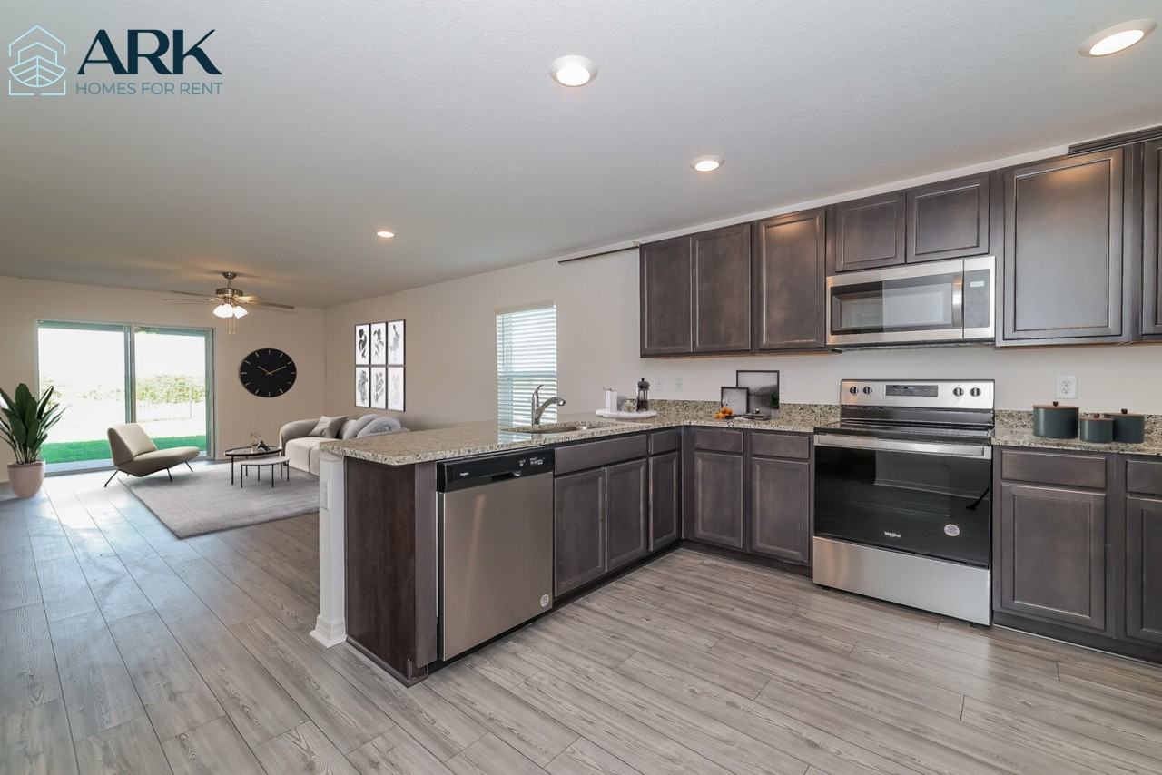 429 Kensington View Dr - Photo 5 of 19