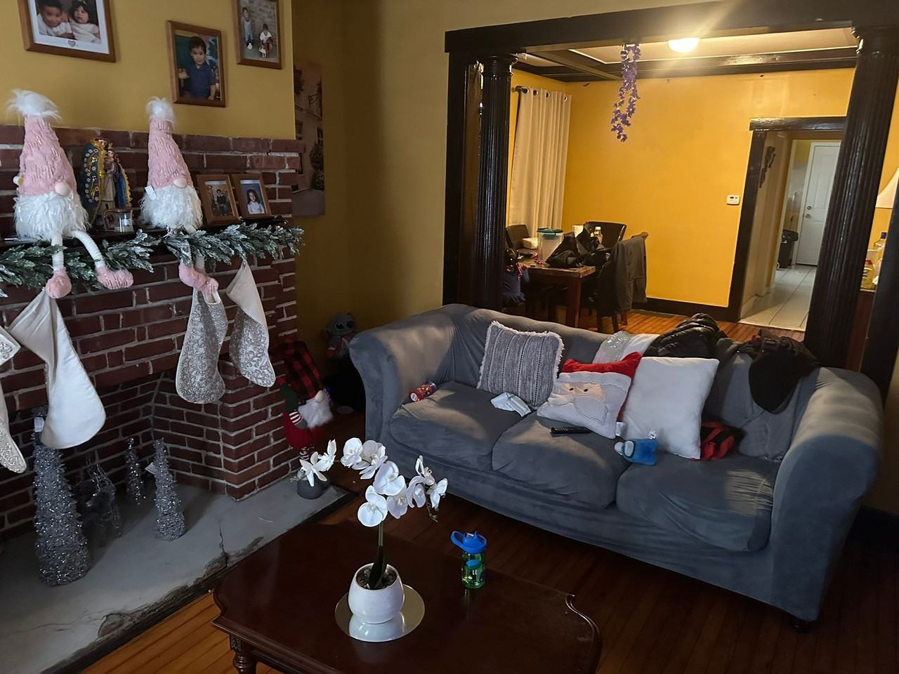 296 Woodside Ave #2 - Photo 4 of 10