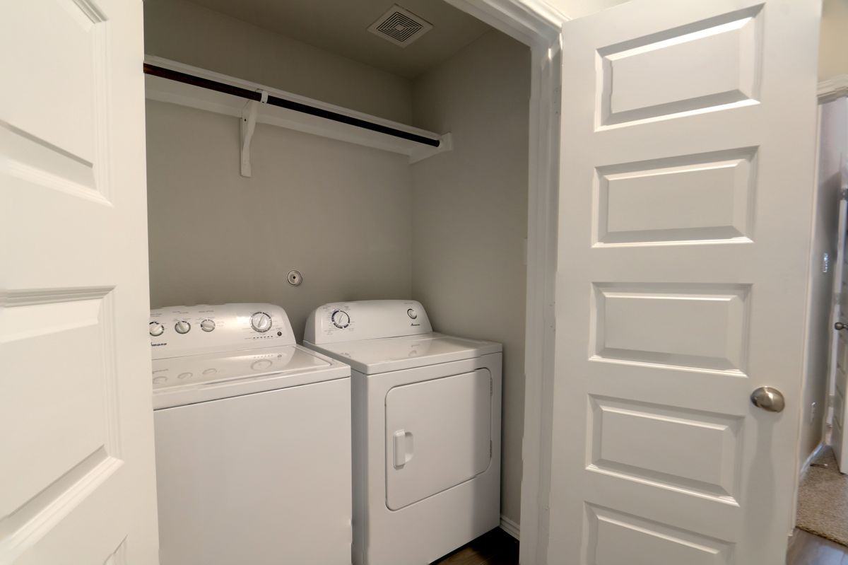 2091 Olivia Drive - Photo 5 of 16