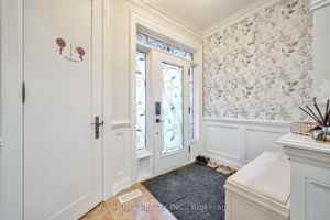 featured image of 45 Darren Hill Trail