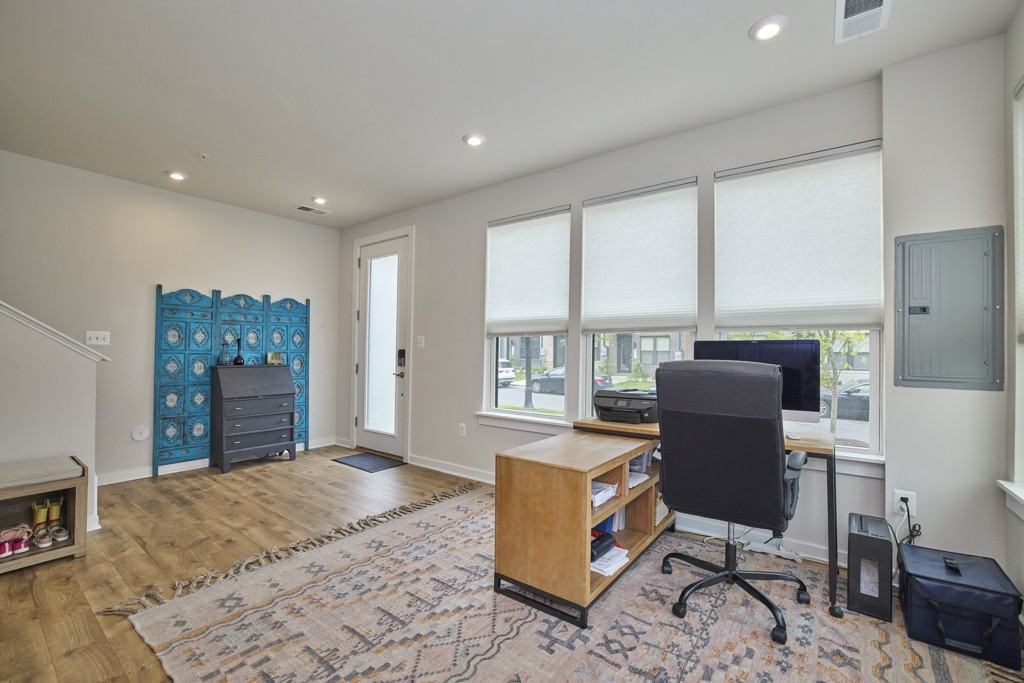 2537 Emerald Branch Dr - Photo 3 of 24