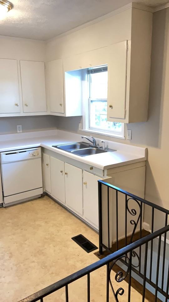 14 Townview Rd Se #B - Photo 6 of 8