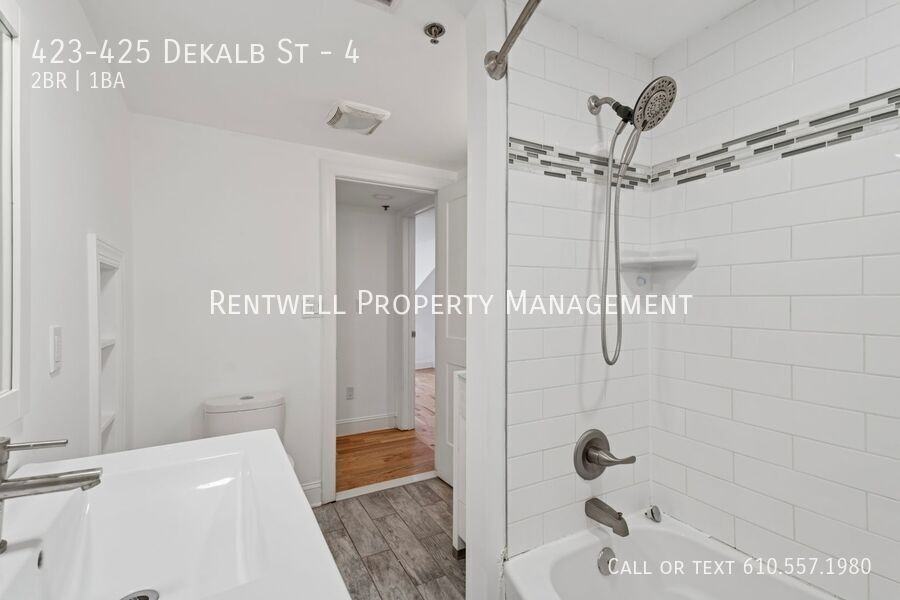 423 Dekalb St #4 - Photo 6 of 15