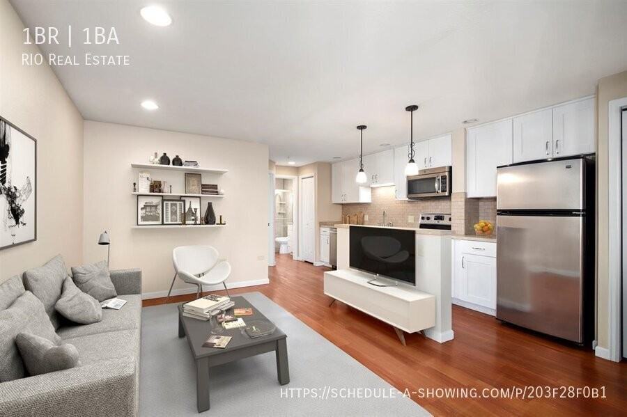 150 S Clarkson St #203 - Photo 3 of 29