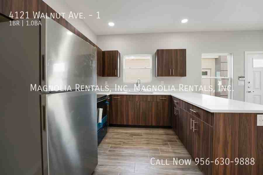 4121 Walnut Ave #1 - Photo 7 of 12