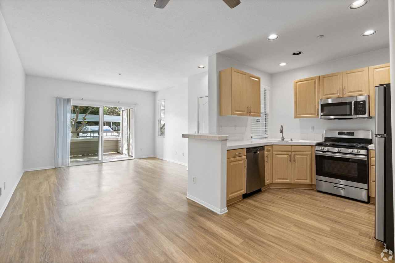 Via Ventura Apartments - Photo 4 of 50