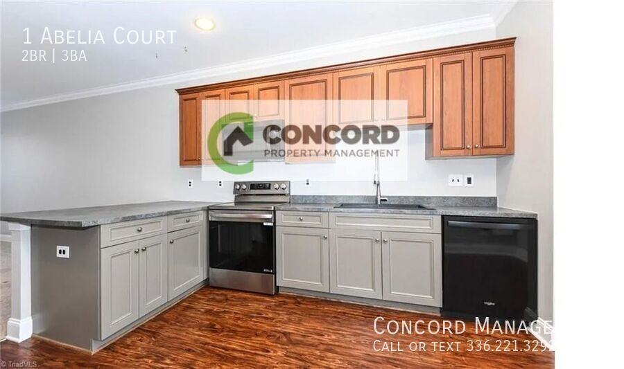 1 Abelia Ct - Photo 5 of 13