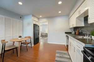 featured image of 4111 N Poplar Ave