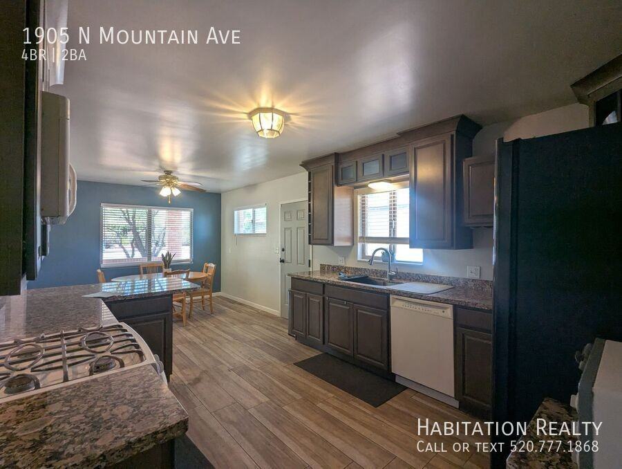 1905 N Mountain Ave - Photo 2 of 20