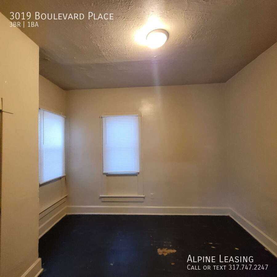 3019 Boulevard Place - Photo 6 of 8