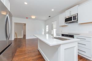 featured image of 10 Stark Street #3