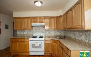 featured image of 1049 Colyer Street