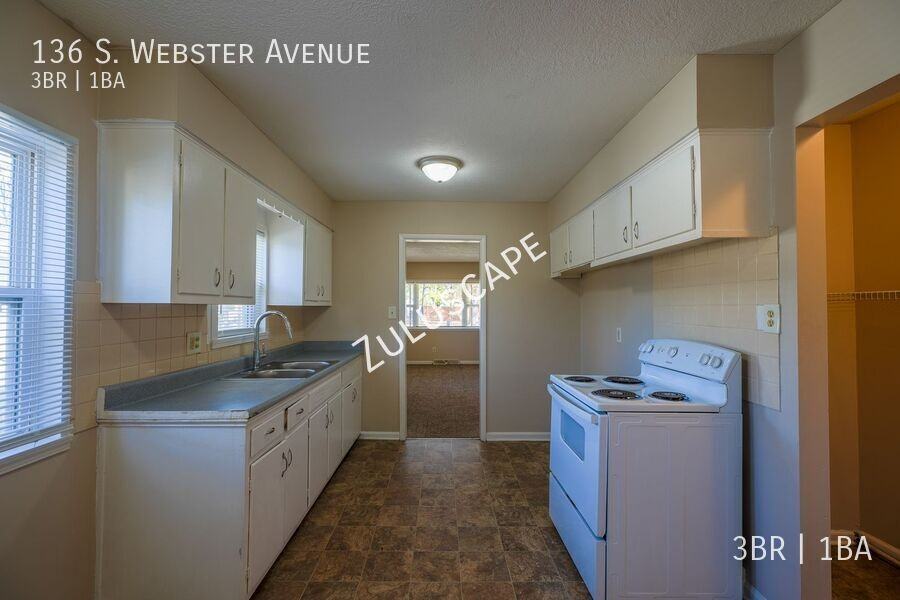 136 South Webster Avenue - Photo 5 of 18