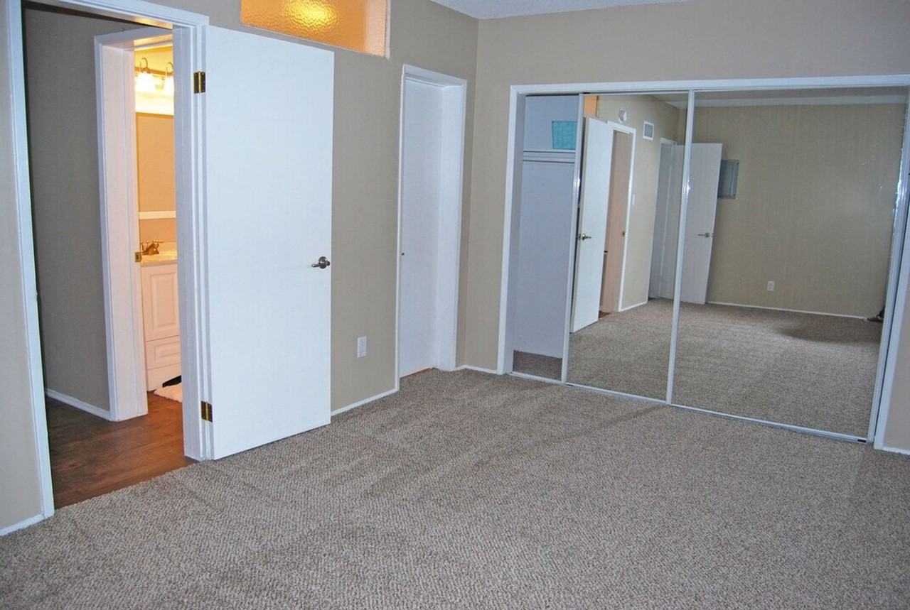 Terraces at South Pasadena Apartments - Photo 6 of 21