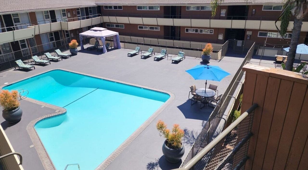 Terraces at South Pasadena Apartments - Photo 7 of 21