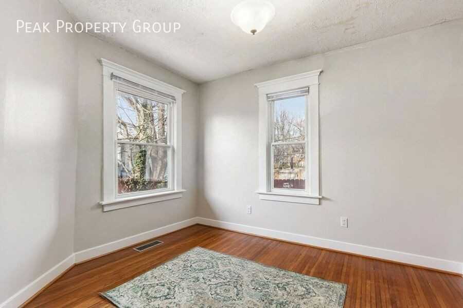 204 Chittenden Avenue - Photo 6 of 27