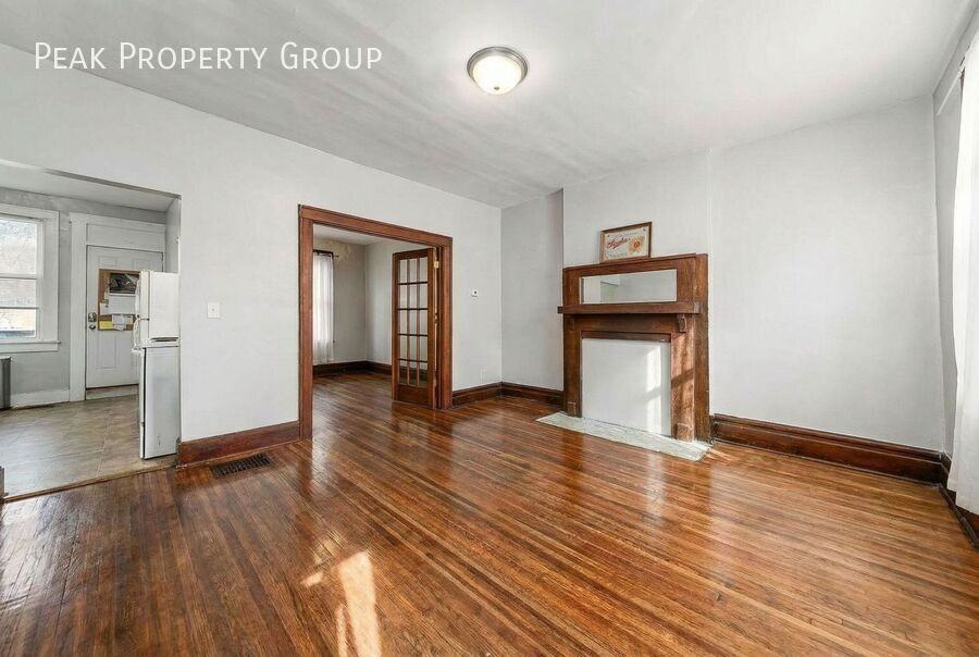 396 East Northwood Avenue - Photo 2 of 17