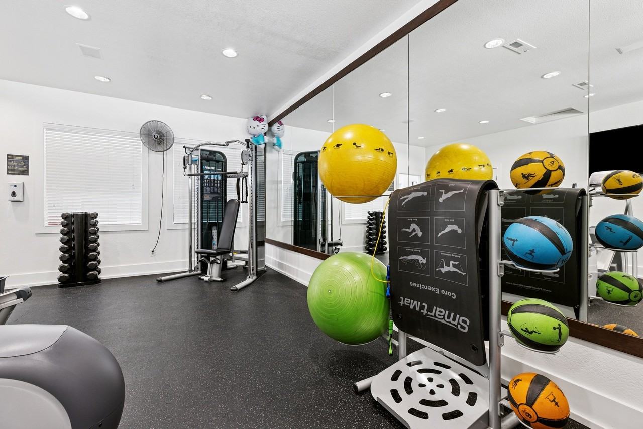 Nickel Creek - Photo 6 of 35