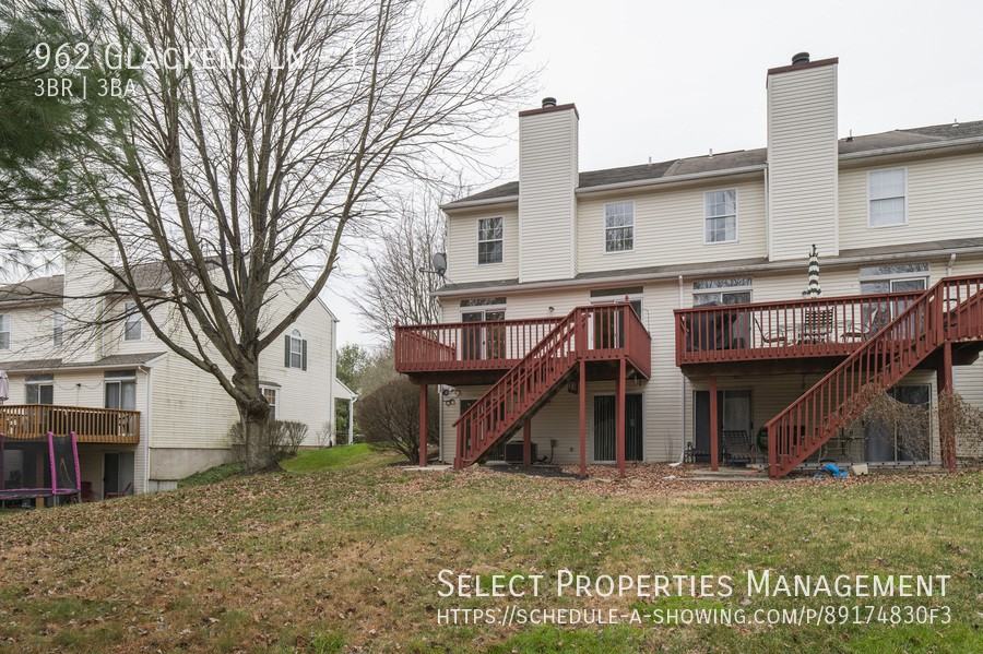 962 Glackens Lane #1 - Photo 2 of 14