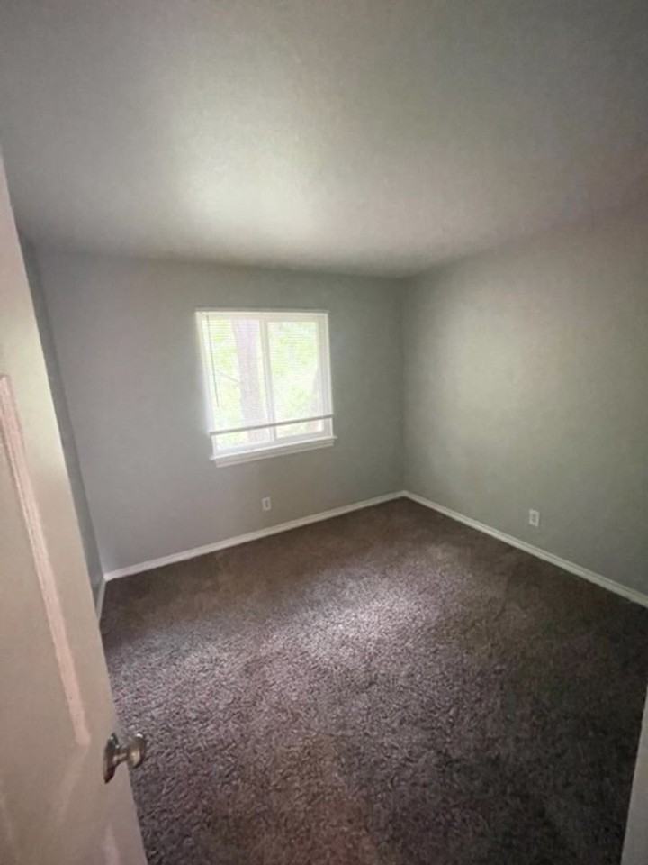 425 East Fountain Place #104 - Photo 6 of 22