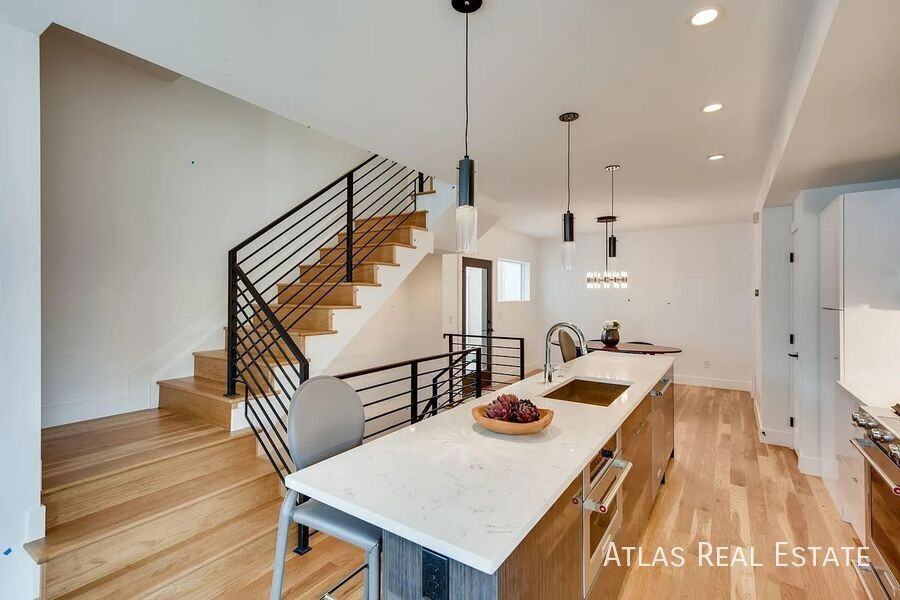 1230 25th St #1230 - Photo 3 of 8