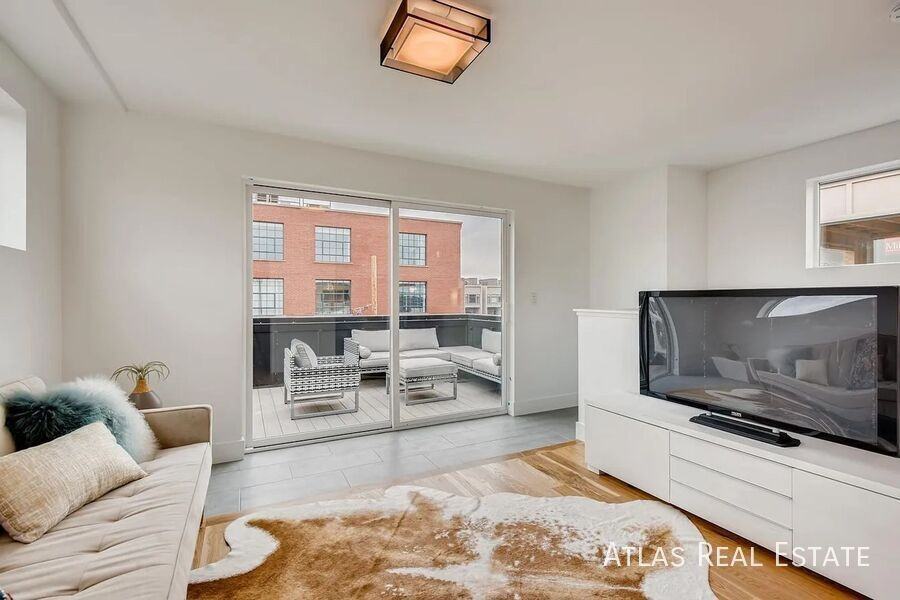 1230 25th St #1230 - Photo 5 of 8