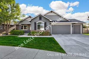 featured image of 3902 North Rotaldo Avenue