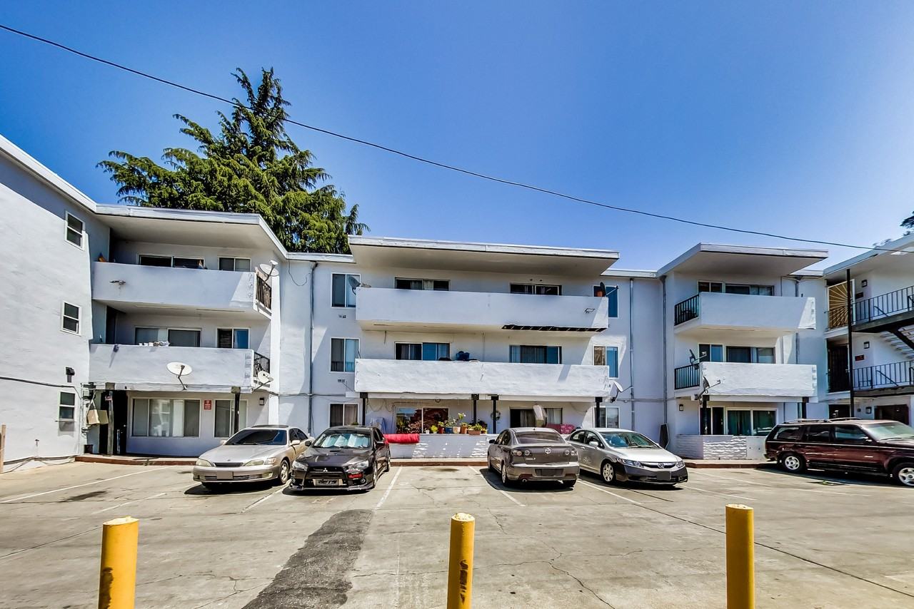 1828 28th Avenue - Photo 3 of 17