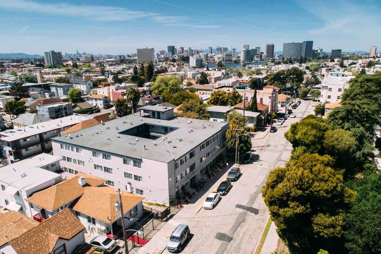 1844 7th Avenue - Photo 2 of 19