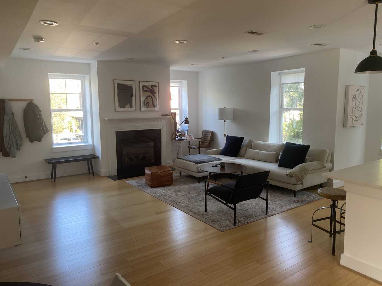 3311 13th St Nw #4 - Photo 2 of 25