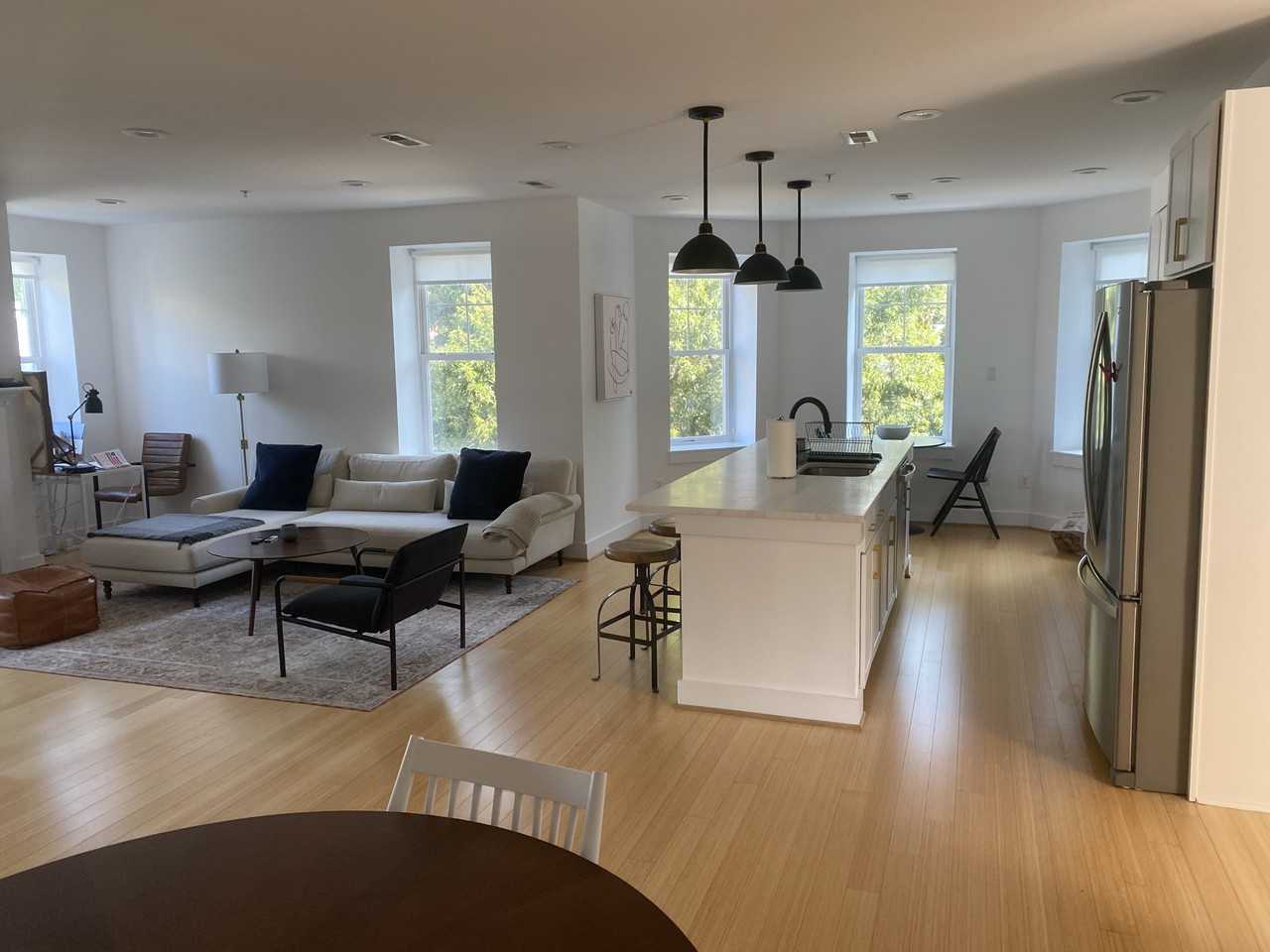 3311 13th St Nw #4 - Photo 3 of 25