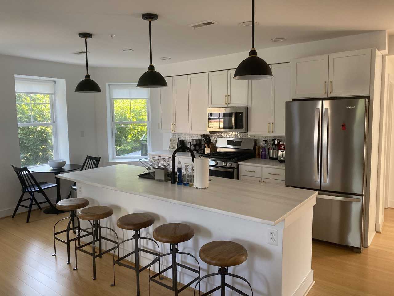 3311 13th St Nw #4 - Photo 4 of 25