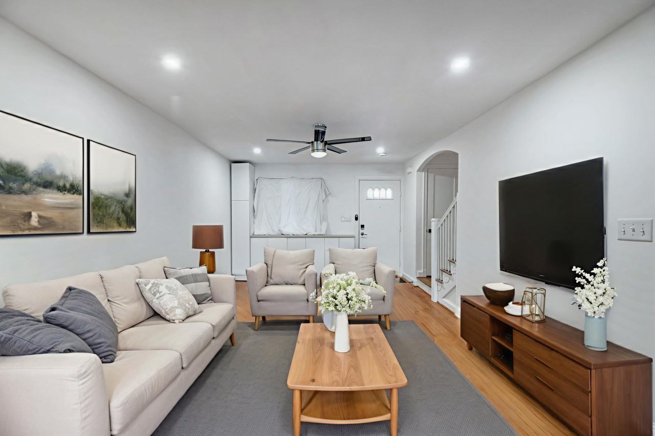 1628 Q St Se - Photo 2 of 28