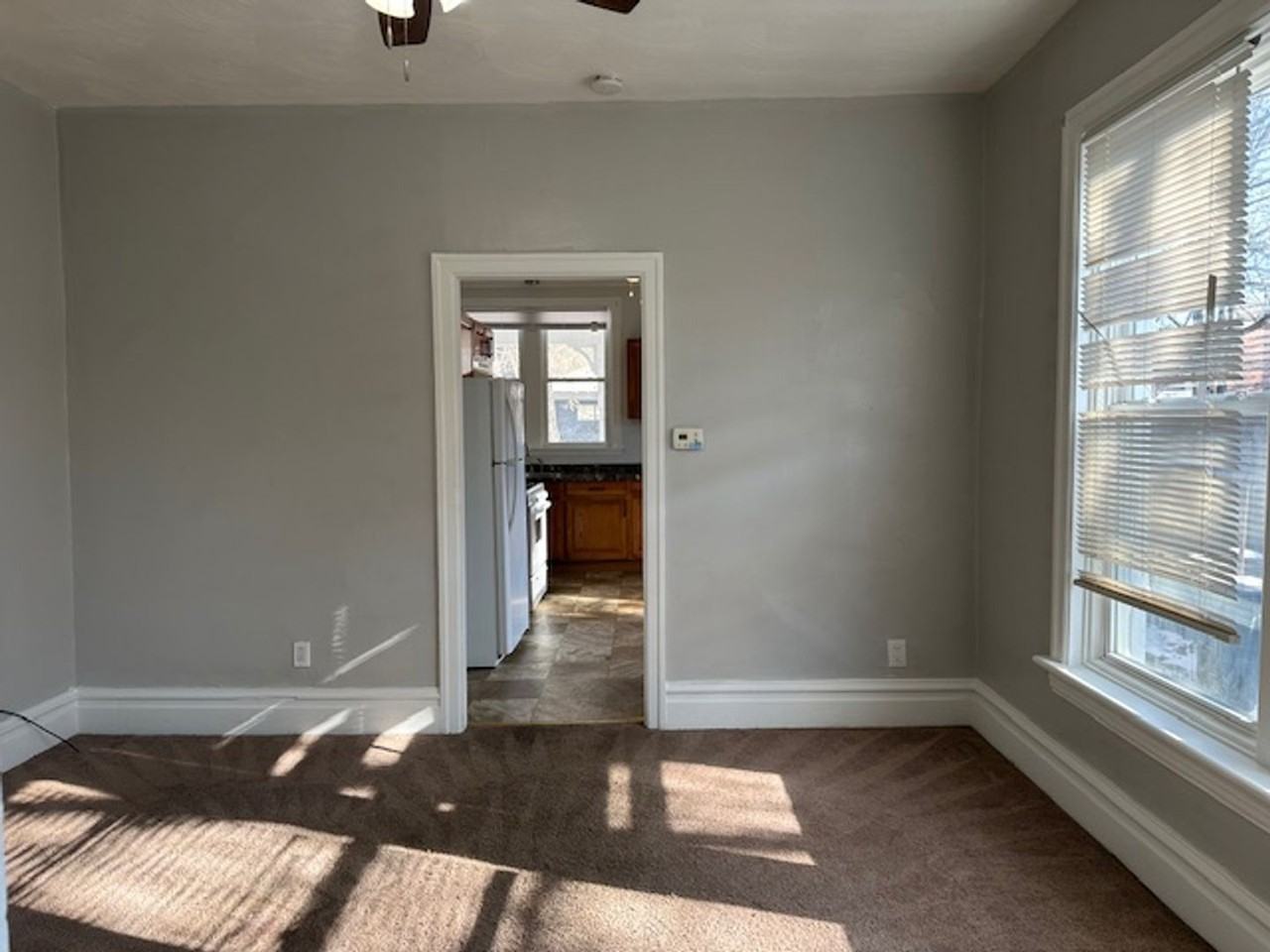 231 S 19th St - Photo 4 of 13