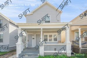 featured image of 208 Lexington Avenue Northwest #1