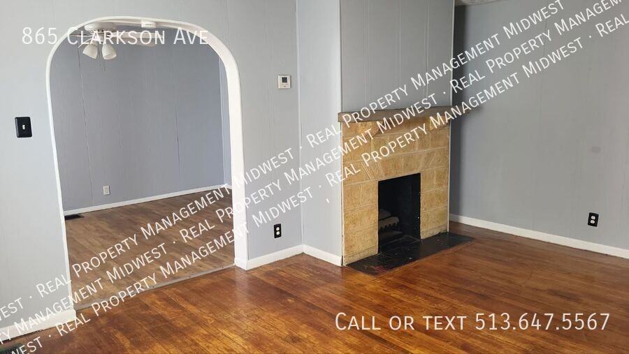 865 Clarkson Ave - Photo 2 of 17