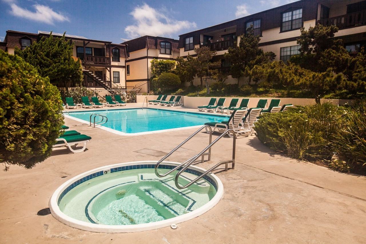 1821 Peppertree Apts LLC - Photo 2 of 36