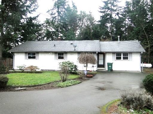 22611 62nd Ave W - Photo 2 of 22